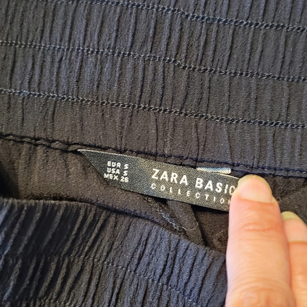 Zara Basic Collection Black Crepe Pull On Skort S… - image 3